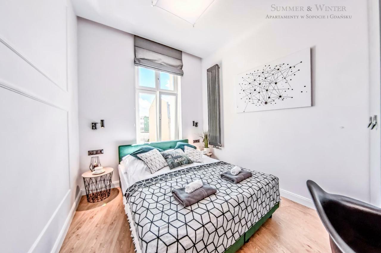 Family Luxury Wonder Heaven Apartment, 50m To M Cassino, First With 3 Badrooms&studio, Second With 2 Badrooms&studio, Parking W Cenie Apartament
