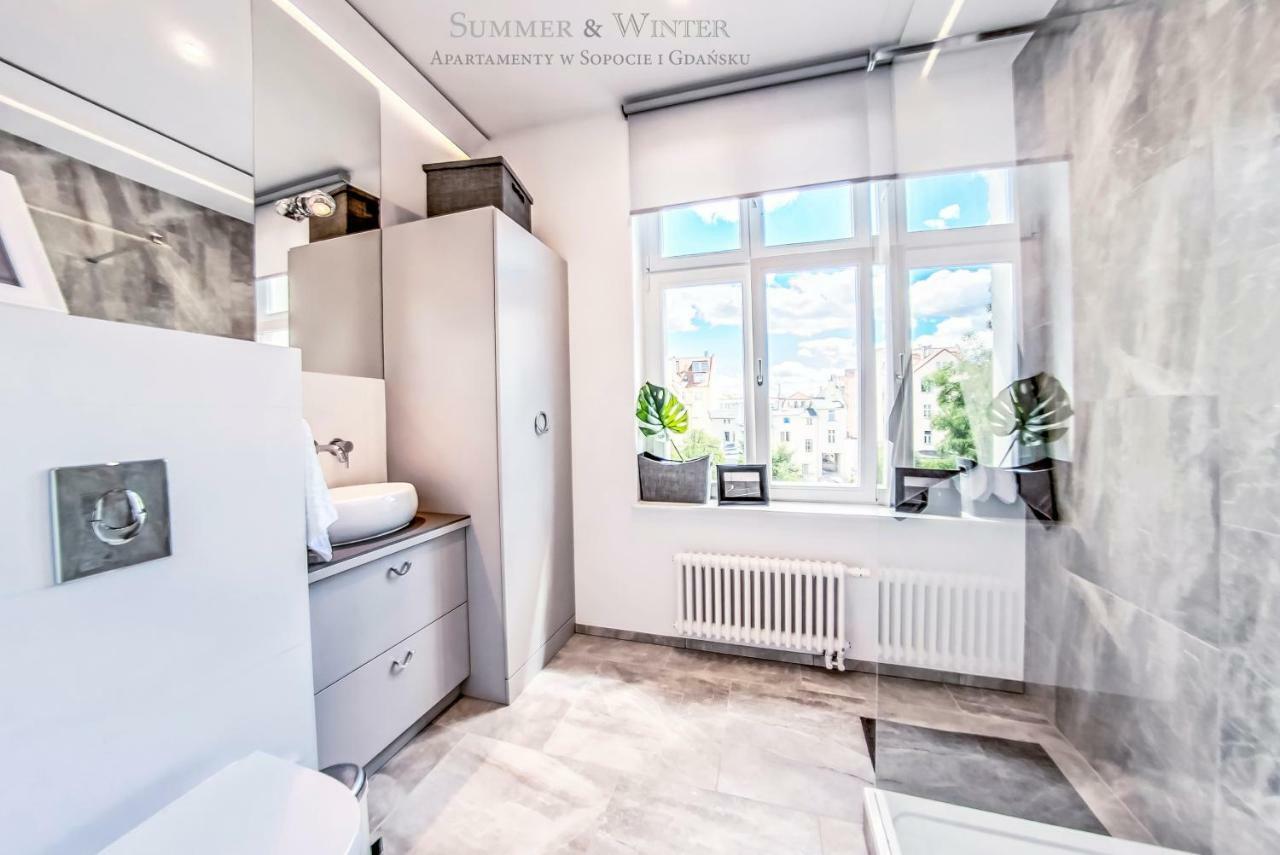 Apartament Family Luxury Wonder Heaven Apartment, 50m To M Cassino, First With 3 Badrooms&studio, Second With 2 Badrooms&studio, Parking W Cenie *