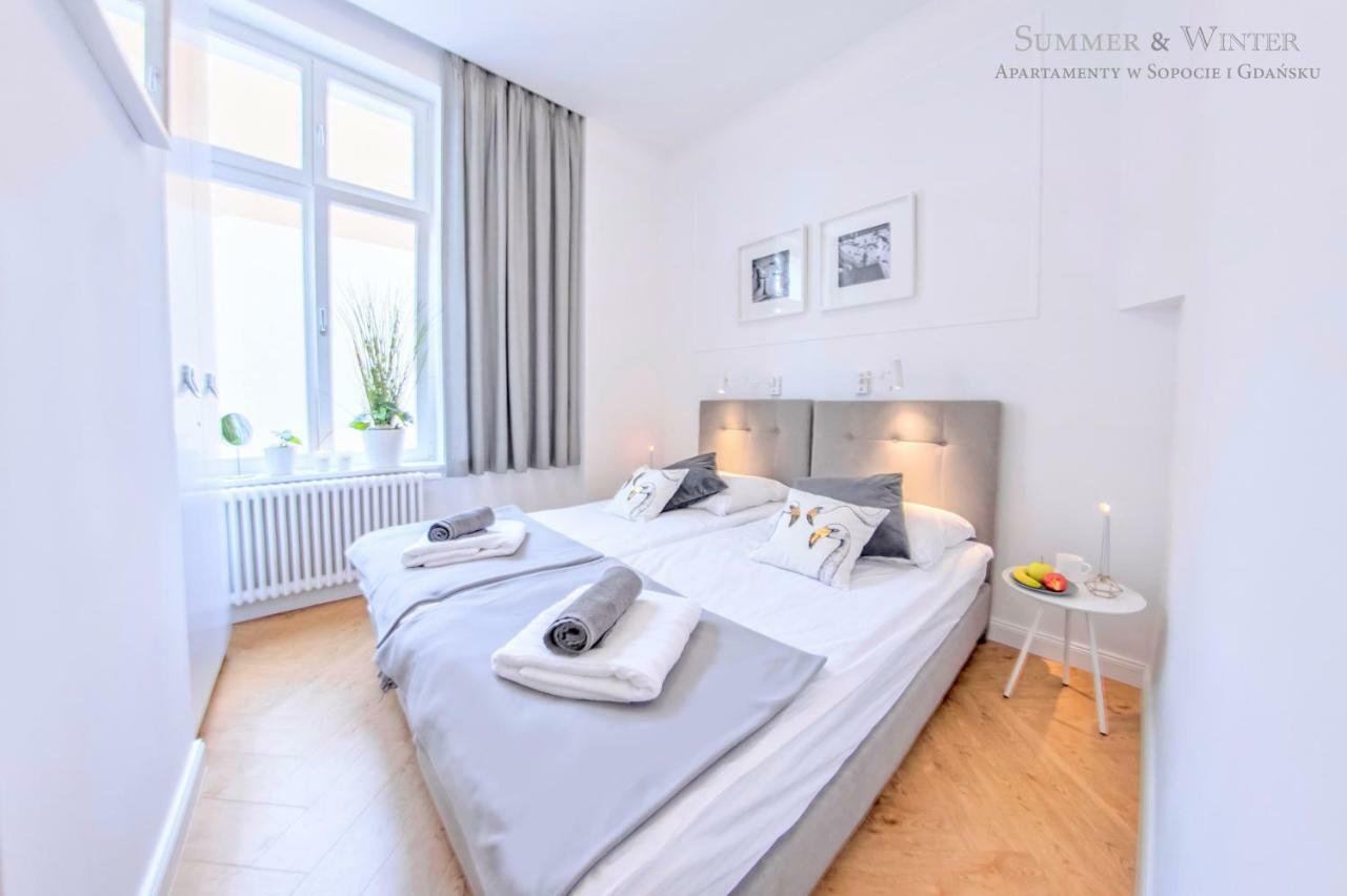 Apartament Family Luxury Wonder Heaven Apartment, 50m To M Cassino, First With 3 Badrooms&studio, Second With 2 Badrooms&studio, Parking W Cenie